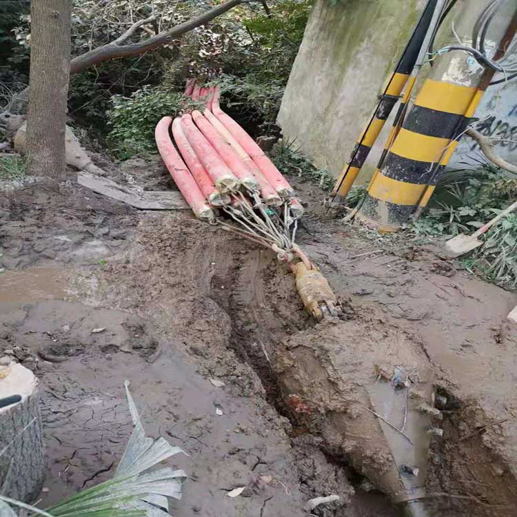 池州矿脉拖拉管